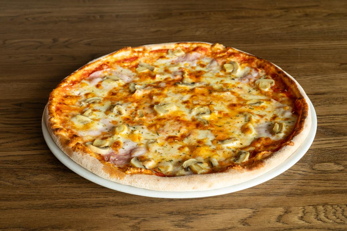 Пицца Прошутто с грибами